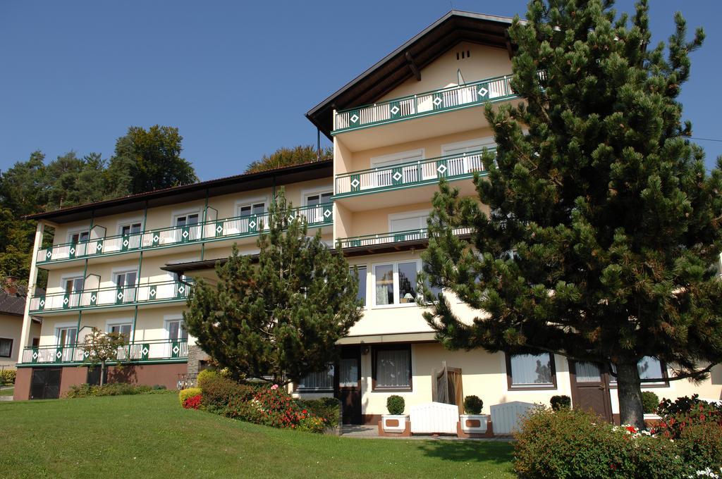 Appartementhotel Karawankenblick Пёрчах-ам-Вёртерзе Экстерьер фото